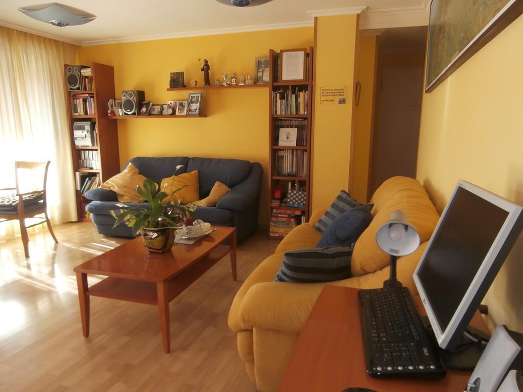 Hostal El Volante Estella Εξωτερικό φωτογραφία