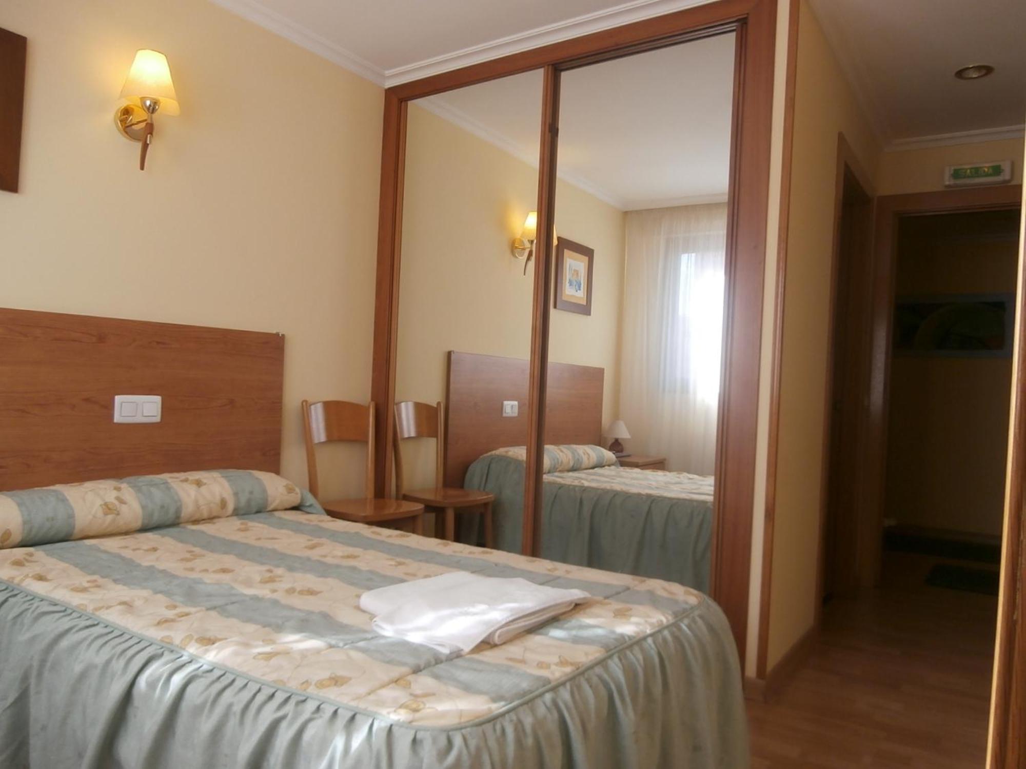 Hostal El Volante Estella Εξωτερικό φωτογραφία