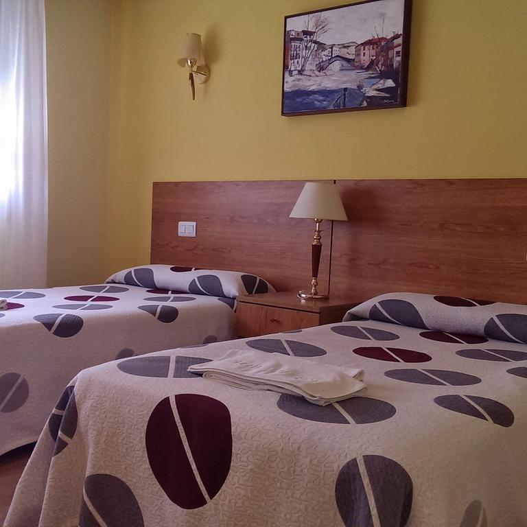 Hostal El Volante Estella Εξωτερικό φωτογραφία