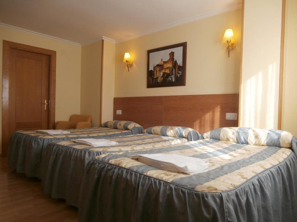 Hostal El Volante Estella Εξωτερικό φωτογραφία