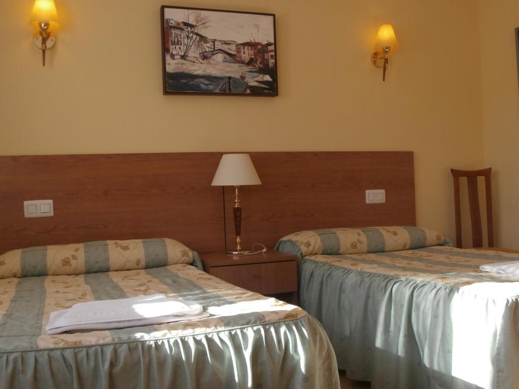 Hostal El Volante Estella Εξωτερικό φωτογραφία